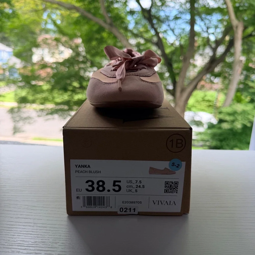 VIVAIA Yanka Peach Blush Satin Ballet Flats Women's US 7.5 / EU 38.5 NIB